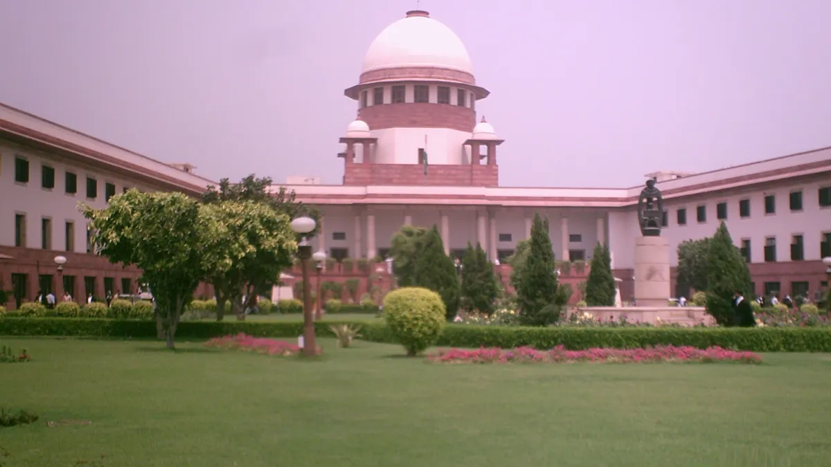 फ़ाइल फ़ोटो: भारत का सुप्रीम कोर्ट भवन