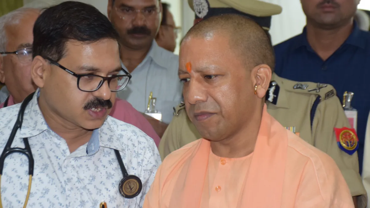 मुख्यमंत्री योगी आदित्यनाथ का संबोधन करते हुए चित्र (फ़ाइल फ़ोटो)